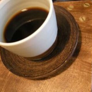 黒蜜でコクのある甘さ♪黒蜜コーヒー